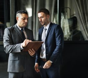 businessmen-meeting-discussion-analysing-planning-2021-04-02-19-49-26-utc-1-e1627956243227.jpg businessmen-meeting-discussion-analysing-planning-2021-04-02-19-49-26-utc-1-e1627956243227.jpg